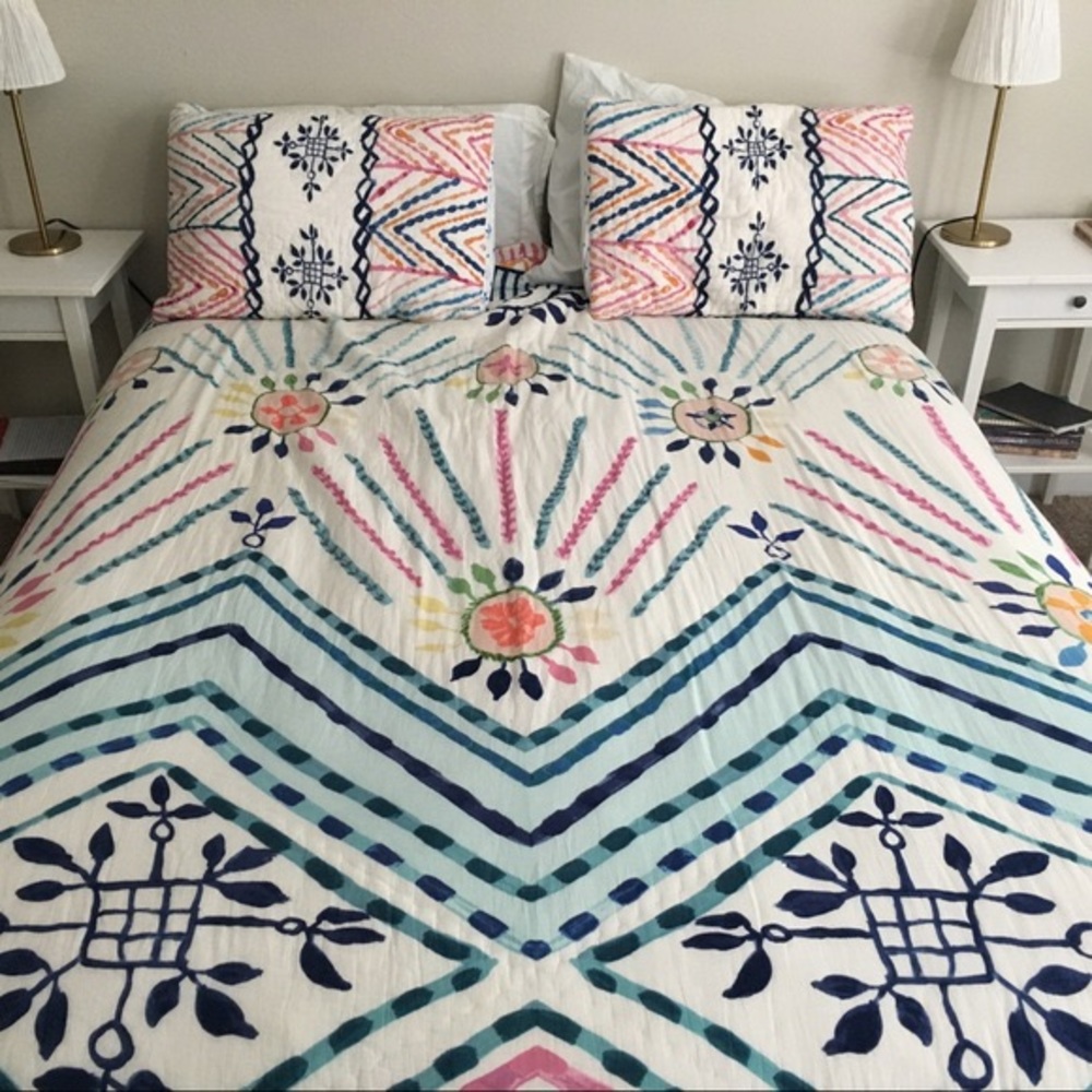 Anthropologie Zadar Pair Of Standard Shams nwt - Picture 5 of 5